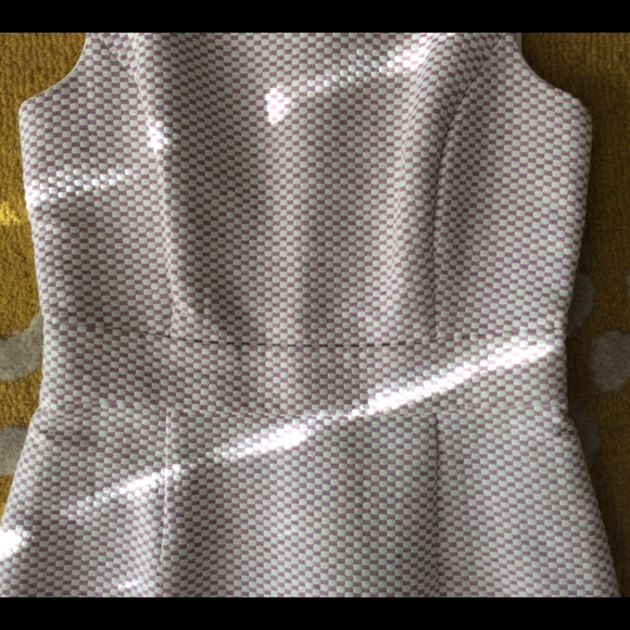 DONATED!  Banana Republic Jacquard - Pink and White Checkered Dress 🌷Beautiful - Picture 5 of 7